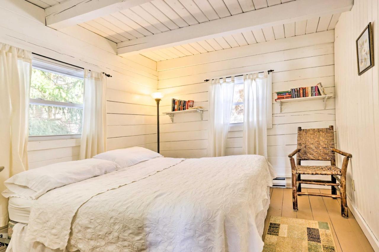 With Private Access And Canoes! * Lakewood